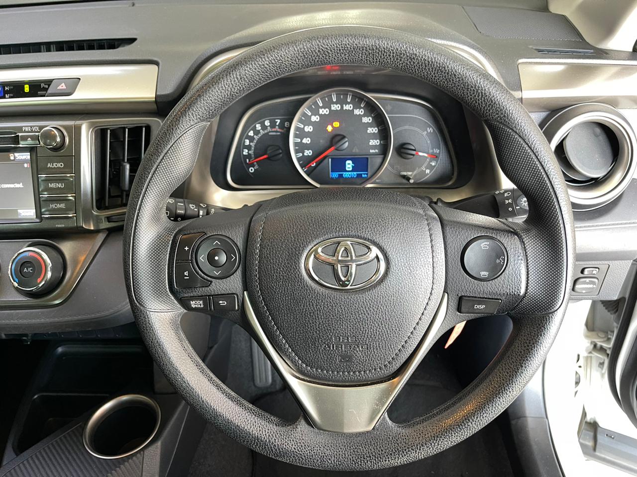 Toyota RAV4 2.0 GX – Shifting Gears