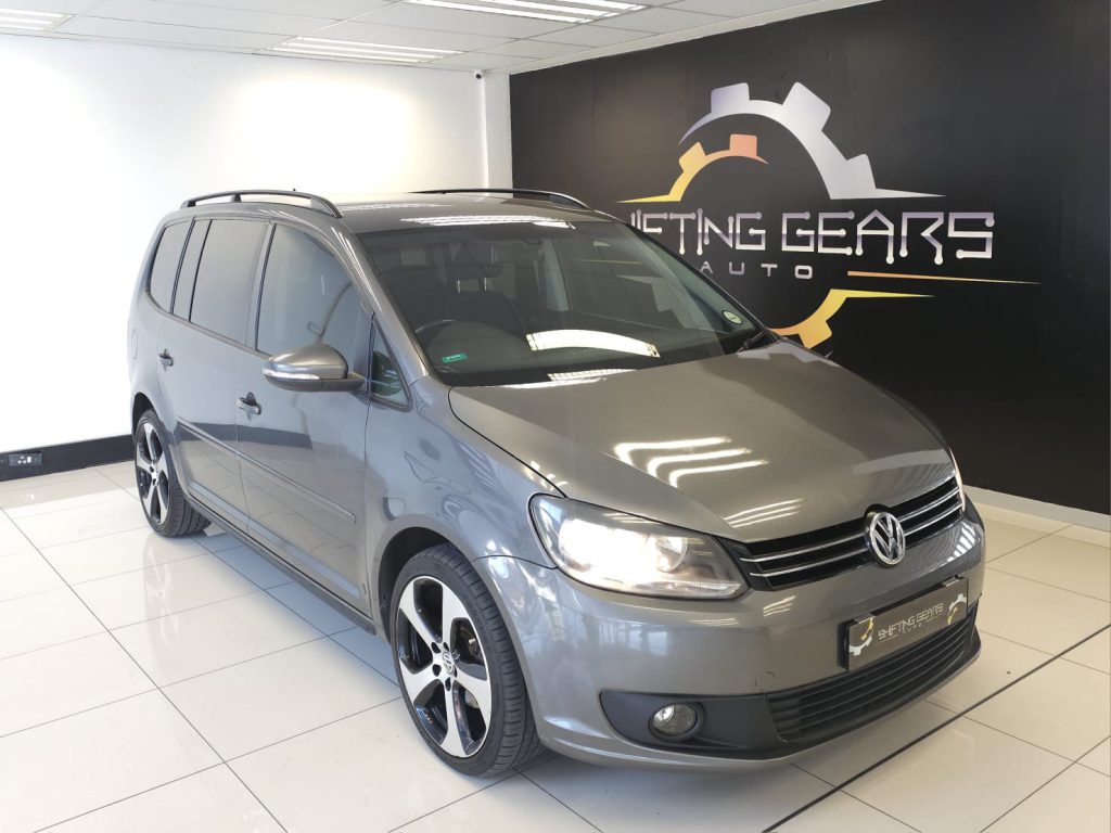 2011 VW TOURAN 2.0TDI COMFORTLINE DSG